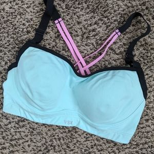 Victoria's secret sports bra